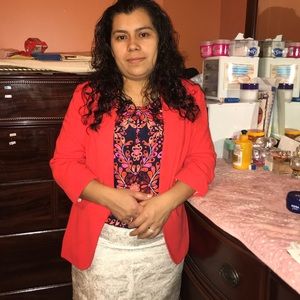 Meet your Posher, Norma